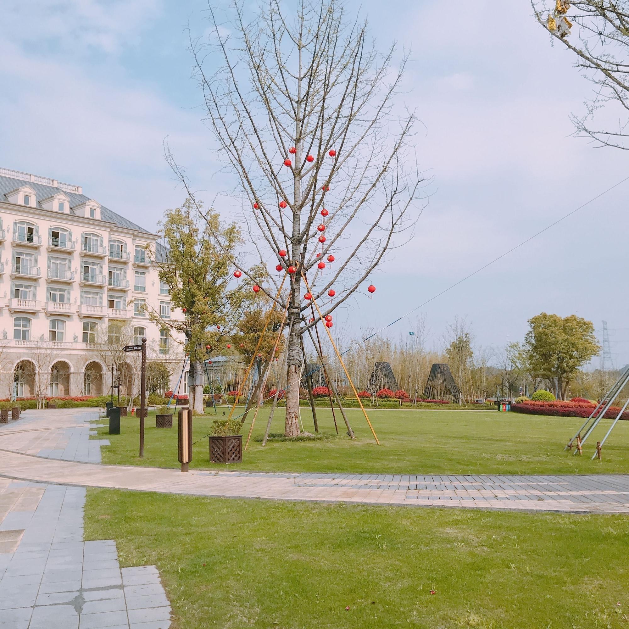 Hilton Garden Inn Hangzhou Lu'Niao Anji Exterior photo