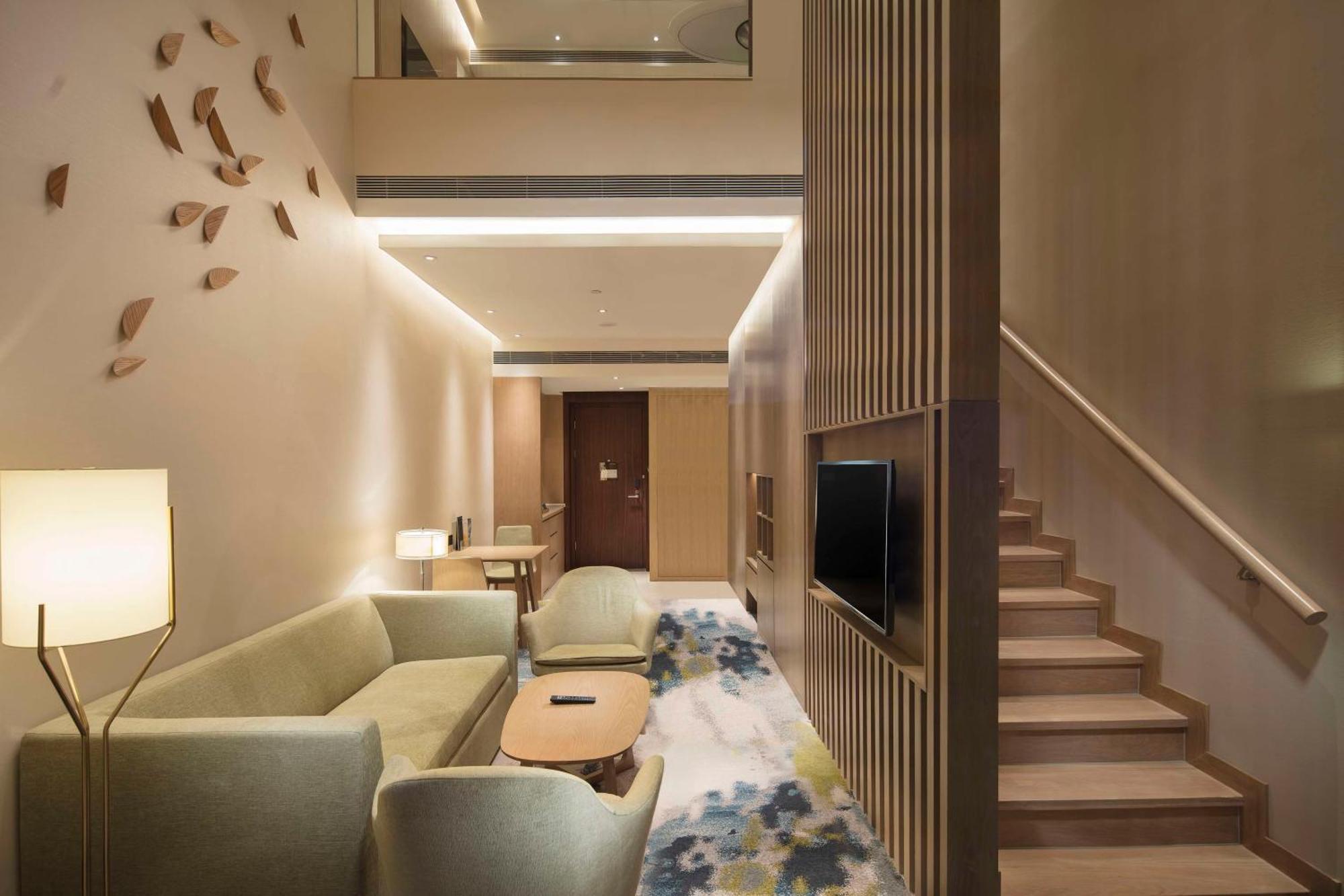 Hilton Garden Inn Hangzhou Lu'Niao Anji Exterior photo