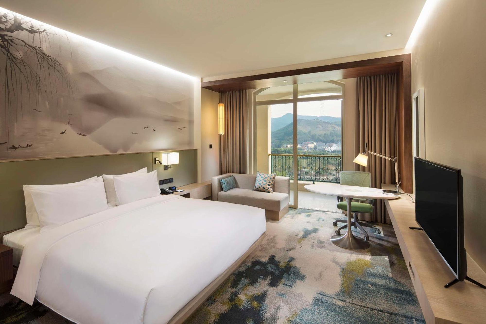 Hilton Garden Inn Hangzhou Lu'Niao Anji Exterior photo