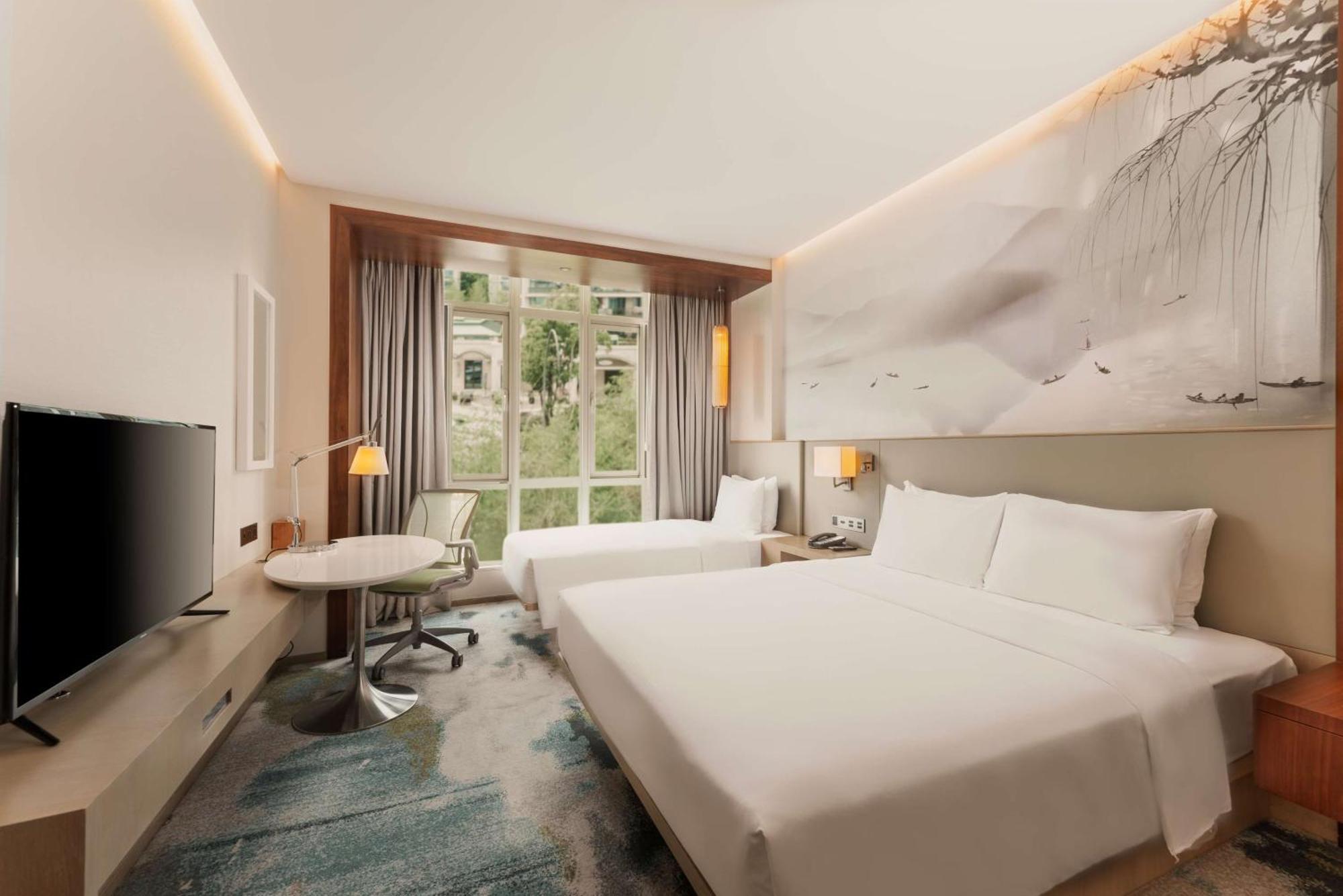 Hilton Garden Inn Hangzhou Lu'Niao Anji Exterior photo