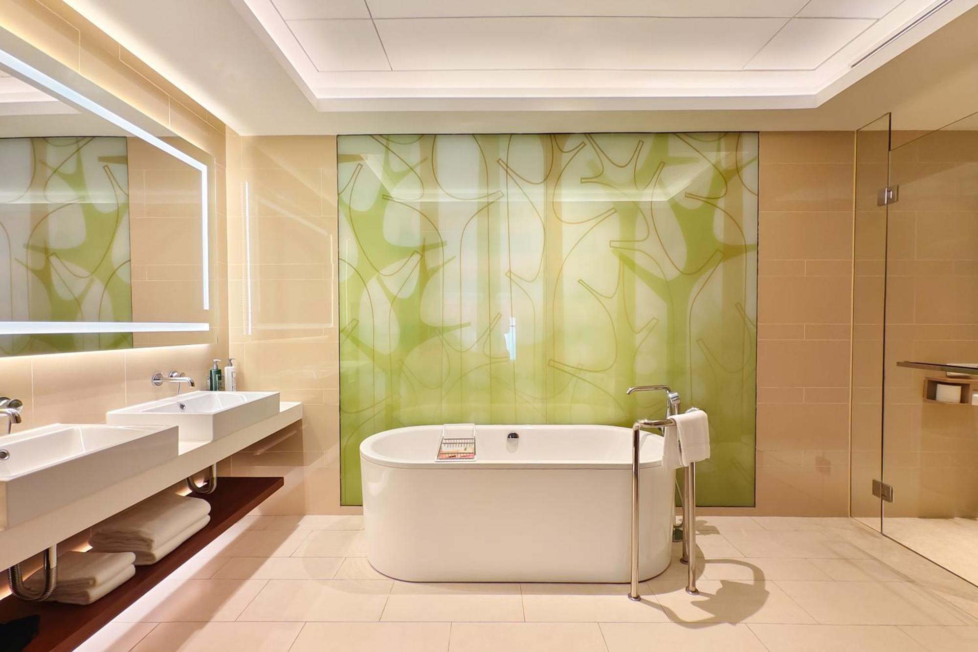 Hilton Garden Inn Hangzhou Lu'Niao Anji Exterior photo